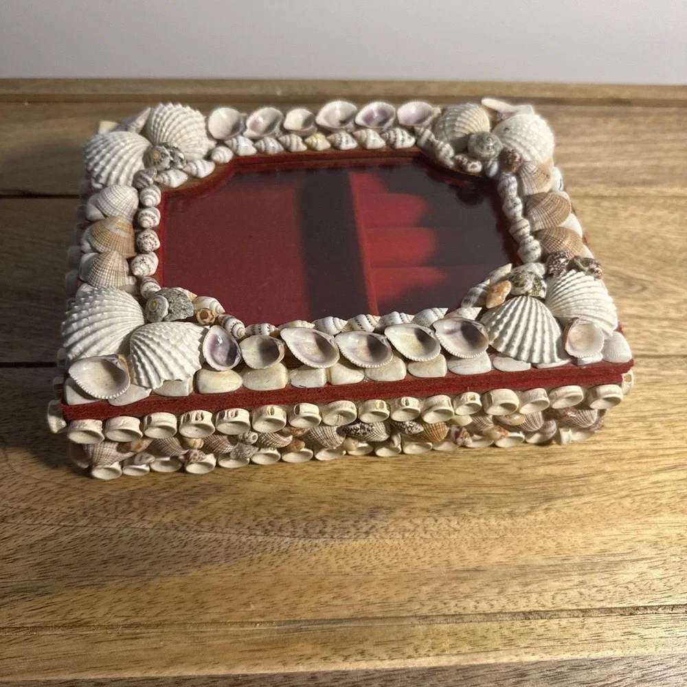 Vintage Seashell Jewelry Box Red Velvet Ring Roll Mid Century Coastal 8x6
